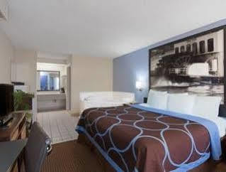 Hotel Super 8 By Wyndham Hammond Exterior foto